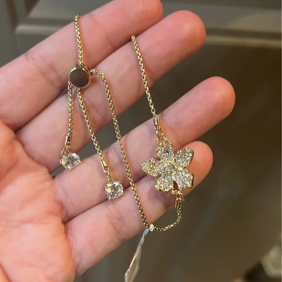 *** SOLD*** NWT Lilly Pulitzer Bracelet - Picture 2 of 4